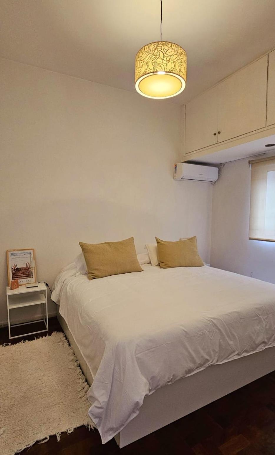 Pasiones Portenas En Un Mismo Lugar Apartamento